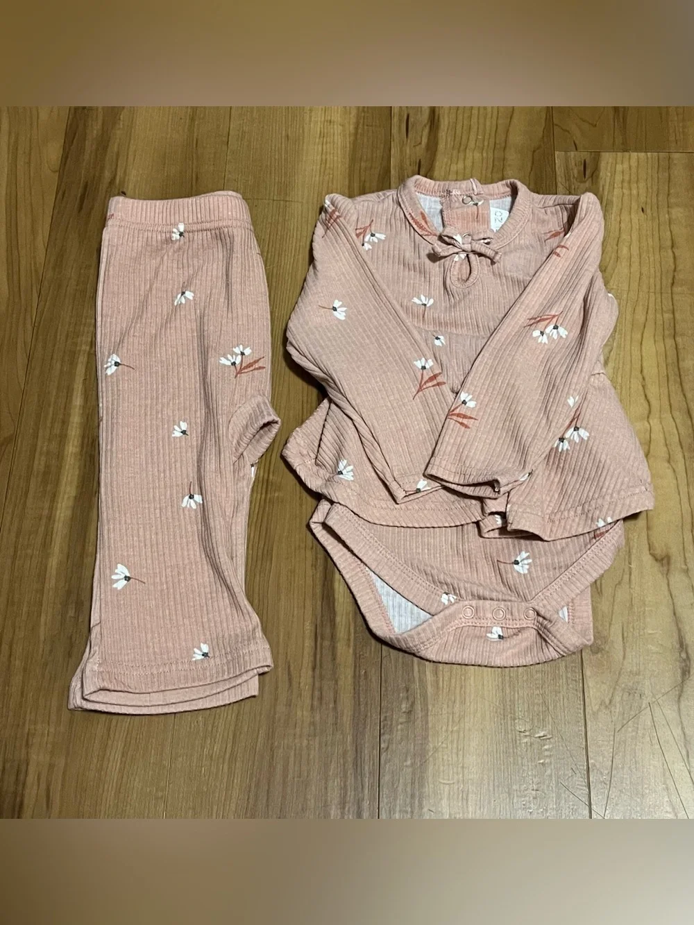 RZ by Rachel Zoe Baby Girl Floral Ribbed 2-Piece Set 6-9M